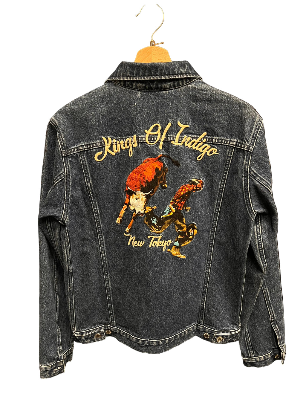 Geacă denim - Kings Of Indigo, realizată din 100% bumbac organic
