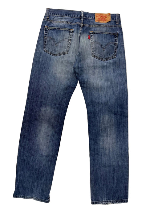 Blugi Levi’s 501