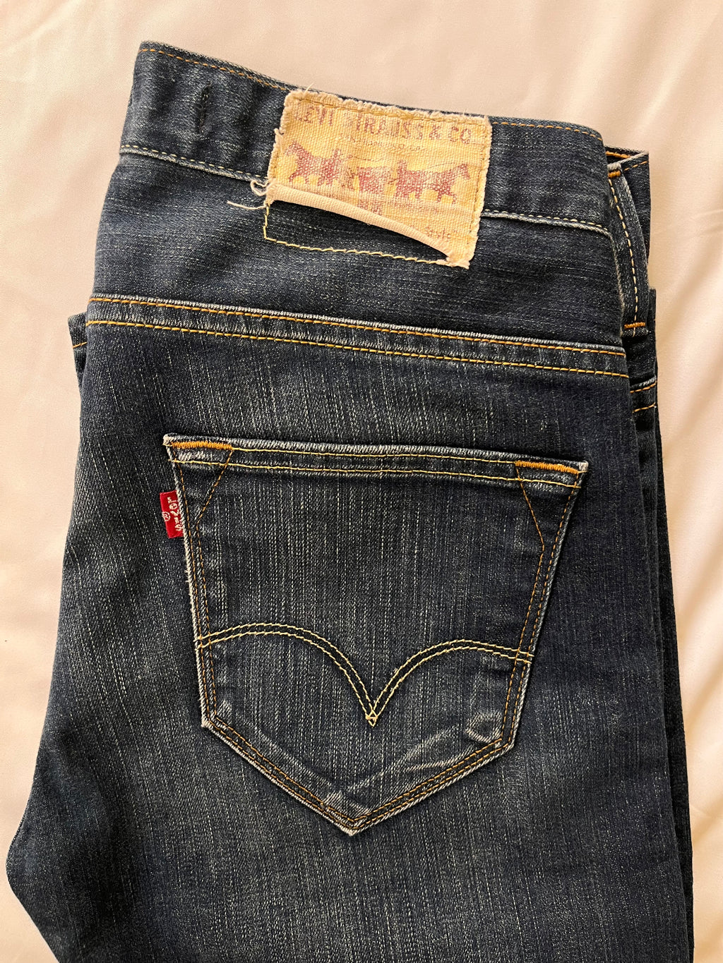 Blugi Levi’s 504