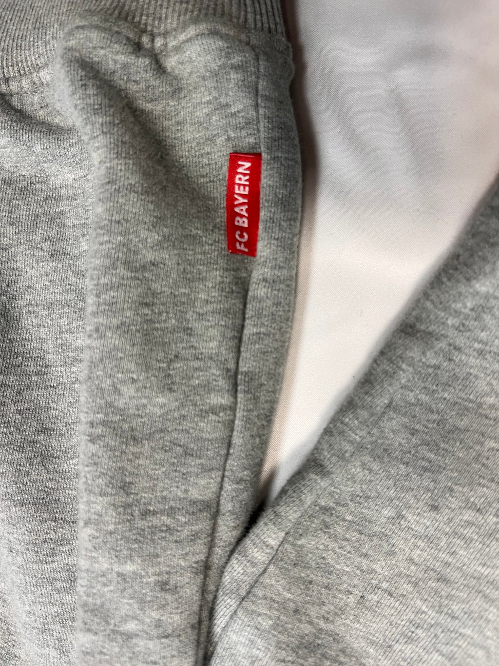 Hanorac Vintage “F.C. Bayern Munchen”