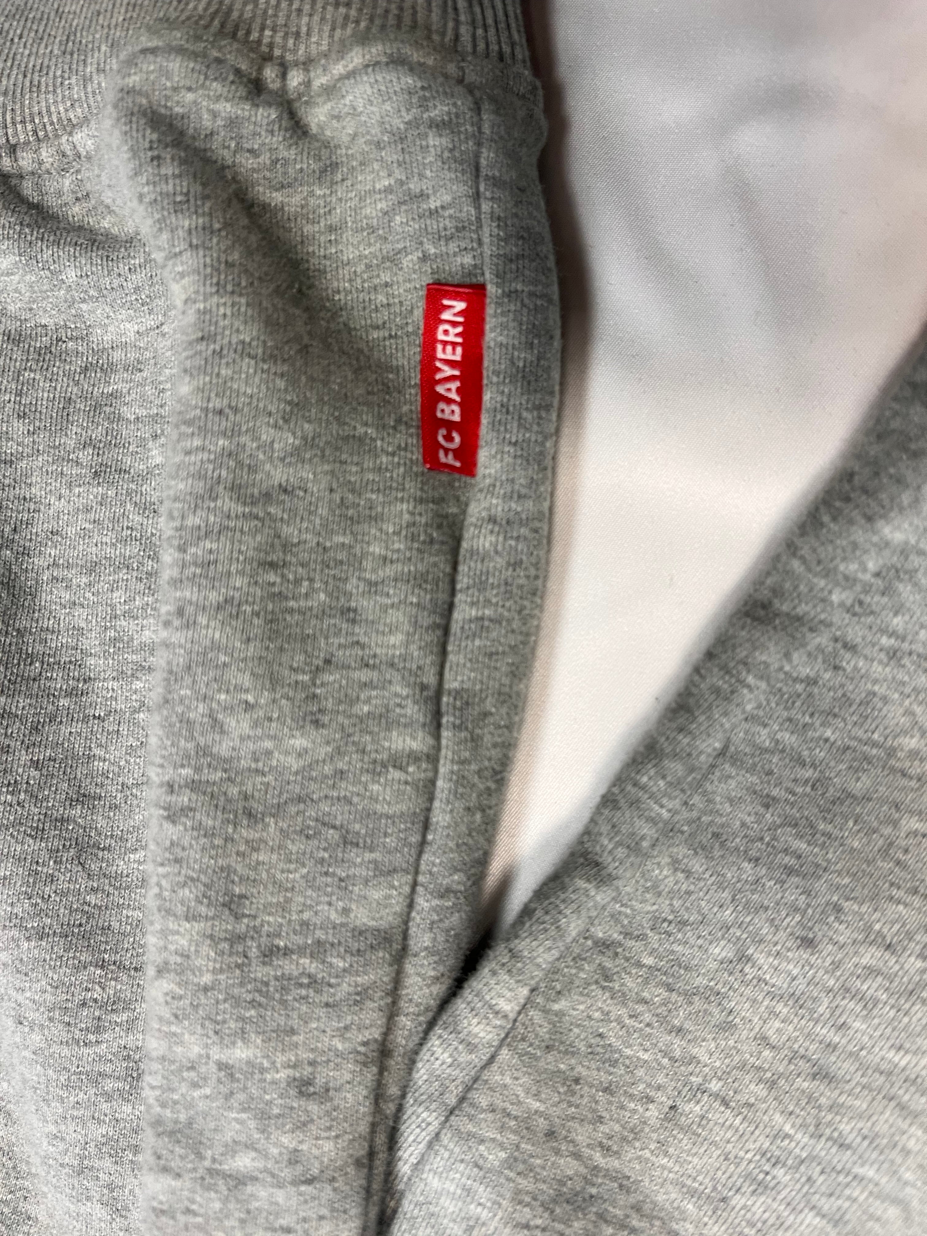 Hanorac Vintage “F.C. Bayern Munchen”
