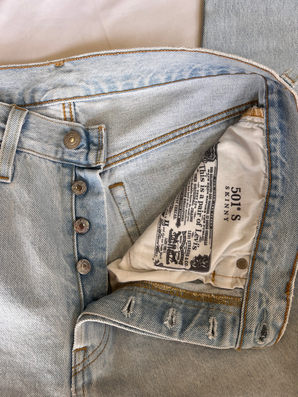 Blugi Levi’s 501 Skinny
