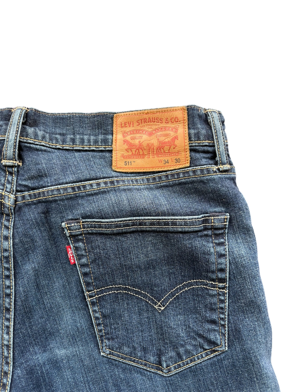 Blugi premium Levi’s – denim autentic, stil clasic reinterpretat